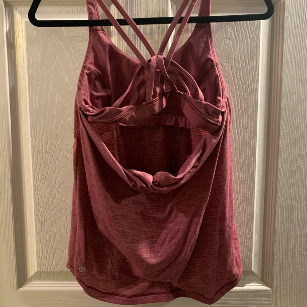 Lululemon tank